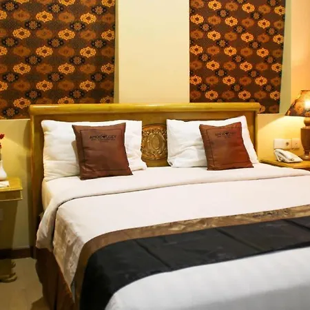 Amos Cozy Hotel Melawai-2